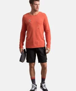 KAFT Unisex LENTAA Sweatshirt Coral -KAFT-Laden 0ca93310eb4241329513cd0f85ad876a