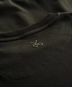 KAFT Unisex RUGA Sweatshirt Asphalt -KAFT-Laden 0d92f966c614483e82aac98e605a30bf