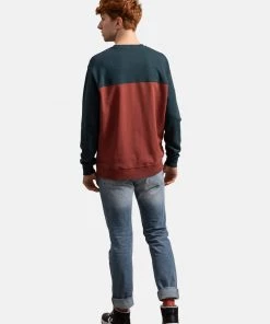 KAFT Unisex HORIZON Sweatshirt Brick -KAFT-Laden e5b96209c74c458e8131fc1c2ce1ac89