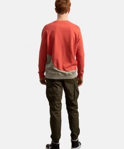 KAFT FLOWINGA Sweatshirt Coral Unisex 12 KAFT FLOWINGA Sweatshirt Coral Unisex -KAFT-Laden eaf41fcce6514237aab6559e5b3b2b6d